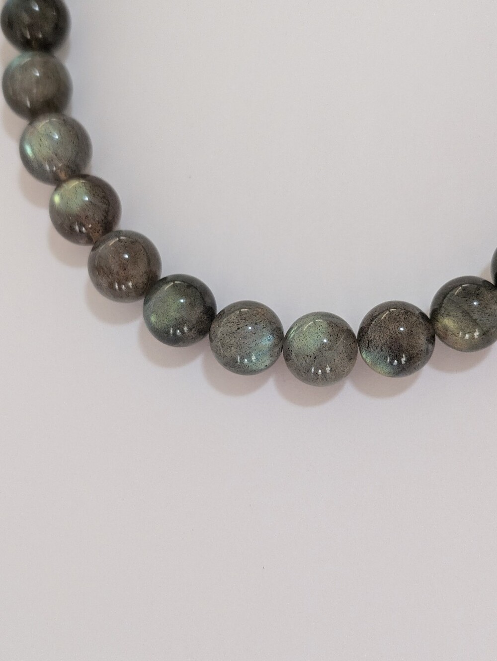 Flashy Labradorite Necklace - Picture 5 of 11